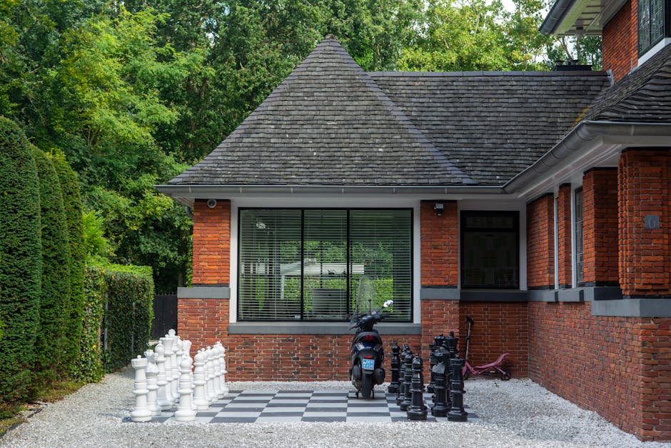 Double Glazing grants in Moss Side