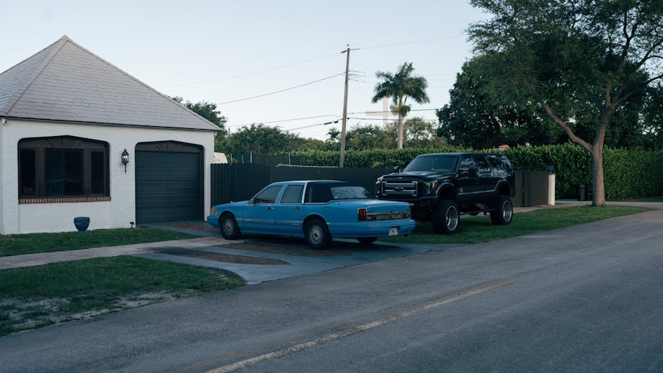 Electric Vehicles hero image